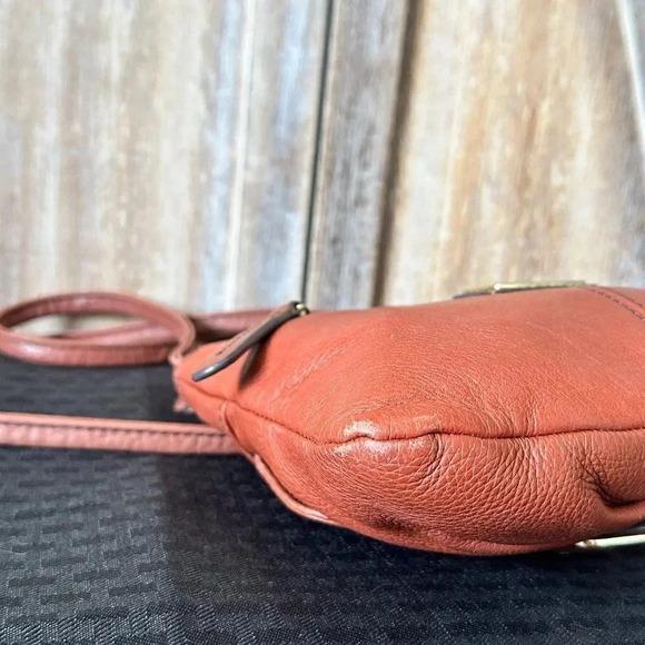 Vintage Etienne Aigner Leather Crossbody Bag - Picture 11 of 13